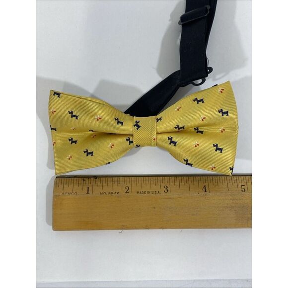 Mens Adjustable Vintage Bowtie Yellow Scottie Dog Terrior - Picture 7 of 7